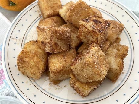 delikatissen traditional spanish desserts recetas tradicionales españoles recetas delikatissen recetas de semana santa pudding leche con canela milk pudding leche frita receta ligera cinnamon sugar cinnamon dessert  