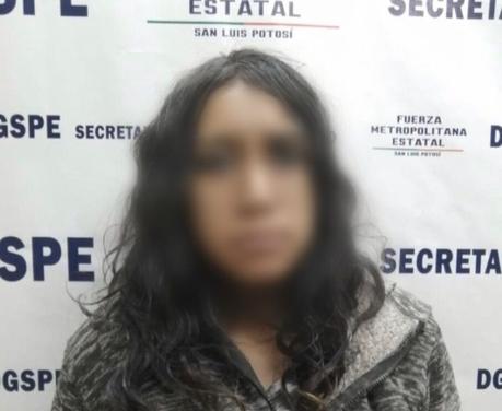 Detienen a mujer que deambulaba con el cuerpo de su bebé en el Centro Histórico