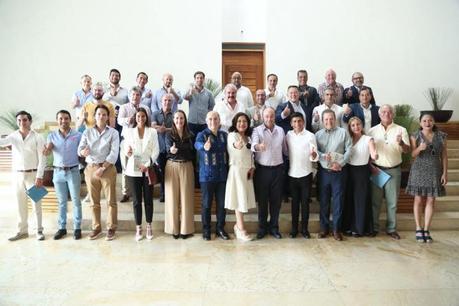 Empresarios apoyarán los proyectos municipales para promover la economía potosina a través del deporte