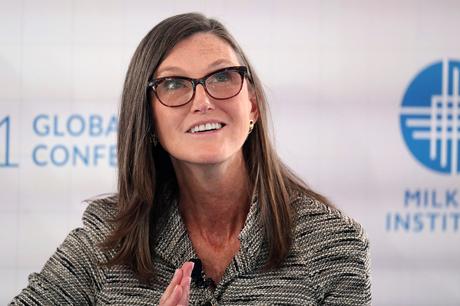 Cathie Wood’s ARK innovation: the best trading strategy