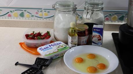 Los ingredientes necesarios para hacer Ingredientes brazo gitano con fresa en Mambo