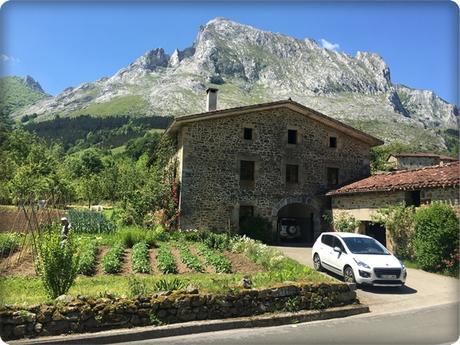 Senderismo por la Vía Verde de Arrazola