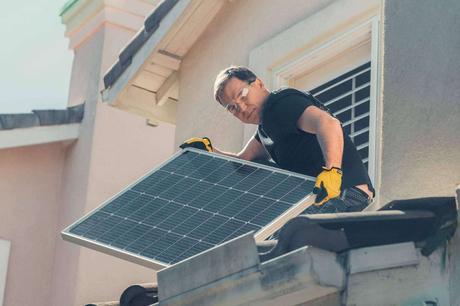 Subvenciones para paneles solares de la mano de SOLARINSTALA