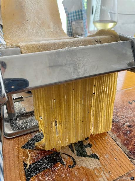 Pasta fresca, tagliolini a la pimienta