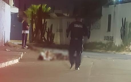 Ejecutan a masculino en las calles de la colonia Satélite