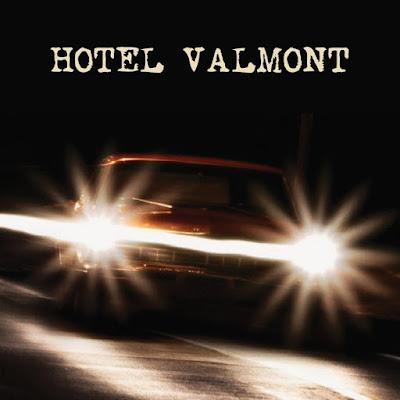 Hotel Valmont - Los muertos vivientes (2022)