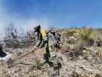 Ejercito apoya para combatir incendio forestal en Charcas