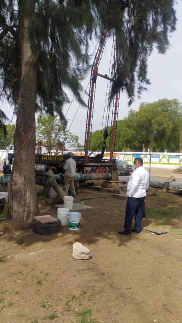 Se realizó acuerdo entre personal de Interapas y vecinos de la Avenida México.