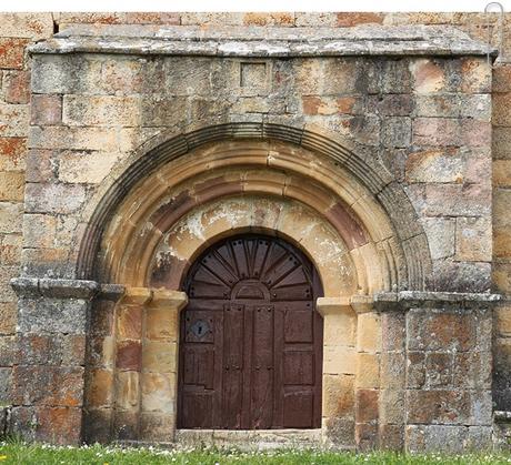 Iglesia de San Juan Evangelista, Nava de Santullán