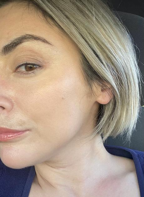 Los lanzamientos de maquillaje de Dior: nueva base Forever, Lip Glow Oil, Lip Maximizer Serum y Forever Couture Luminizer, belleza clean de lujo. Los lanzamientos de maquillaje de Dior: nueva base Forever, Lip Glow Oil, Lip Maximizer Serum y Forever Couture Luminizer, belleza clean de lujo.