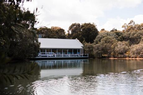 house and rippled lake in silver springs state park