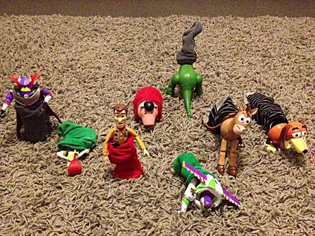 ¡Crea un poco de magia navideña para tus hijos! Una alternativa de Elf on the Shelf 147 Alternativa Elf on the Shelf