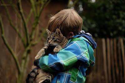 (Recopilación) Yo Escribo 52 Historias - Semana 15 y 16 by Varios Autores