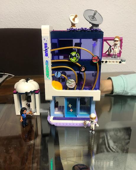 Lego Friends, Academia Espacial de Olivia.