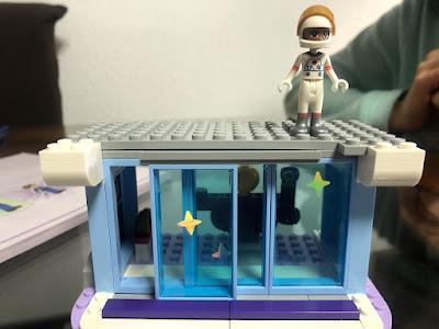 Lego Friends, Academia Espacial de Olivia.