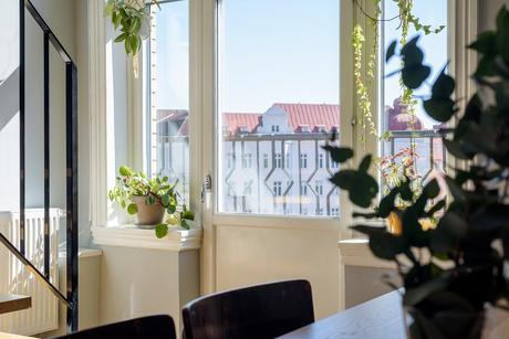 delikatissen penthouse interiors hobby room habitación hobby estudio en casa estudio de pintura estilo nórdico duplex sueco decoracion duplex apartamento con atelier  