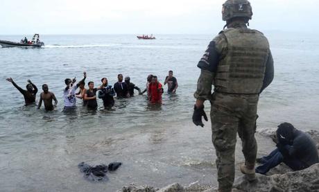 Interior pacta con Marruecos el refuerzo de las patrullas conjuntas para frenar la llegada de pateras