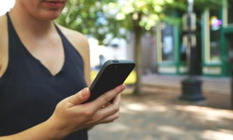 De esta forma puedes hacer la declaración de la renta en una videollamada con Hacienda