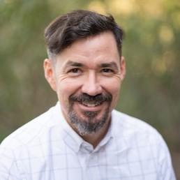 Cómo alquilar una casa a través de Facebook en la Costa del Sol