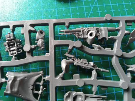 Foto- unboxing de la caja de banda de los Ash Waste Nomads de Necromunda Foto- unboxing de la caja de banda de los Ash Waste Nomads de Necromunda