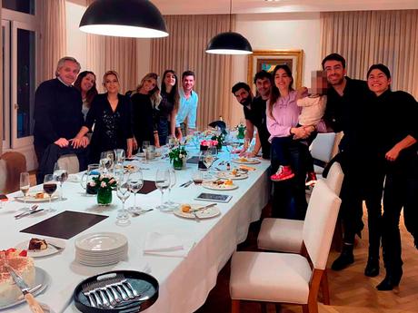 No todo se compra, Alberto No todo se compra, Alberto