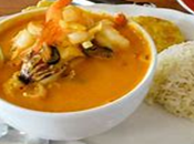 Sopa marisco leche coco