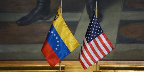 Rodolfo Ruiz: “Levantar restricciones de vuelos directos entre EEUU y Venezuela aumentaría la operatividad de las aerolíneas”