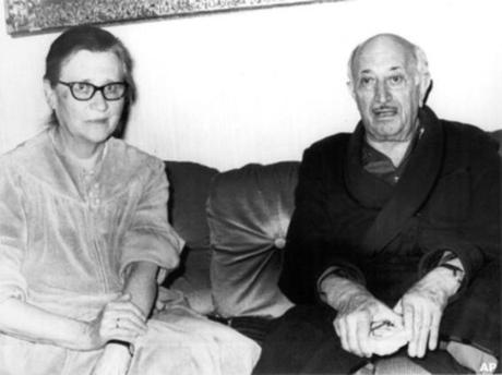 Wiesenthal-arbeitete-als-Architekt-bis-er-als-Jude-1941-in-Lemberg-von-den-Deutschen-verhaftet-wurde Simon Wiesenthal