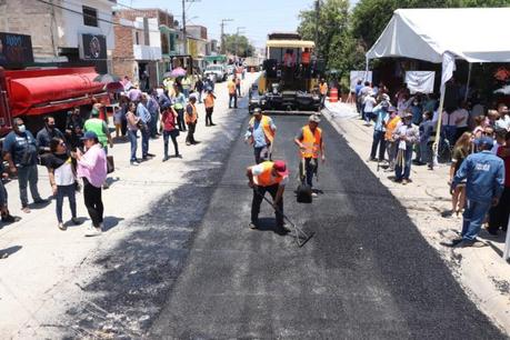 Ayuntamiento inicia trabajos de pavimentación al oriente de la ciudad