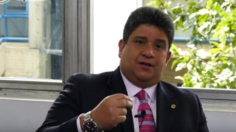 José Gregorio Correa califica de “importante” el regreso de Venezuela al Parlasur
