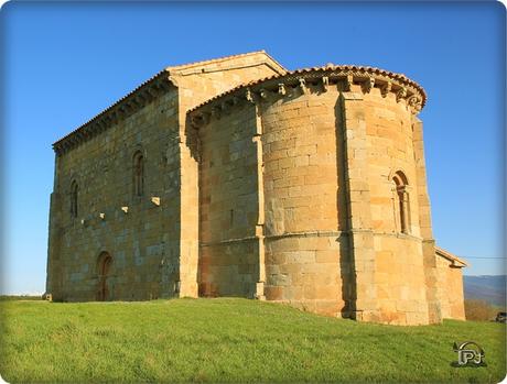 Iglesia de San Martín Obispo, Matalbaniega