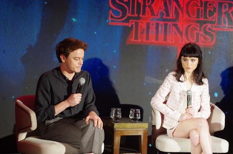 RUEDA DE PRENSA DE LA CUARTA TEMPORADA DE STRANGER THINGS (CON CHARLIE HEATON Y NATALIA DYER )