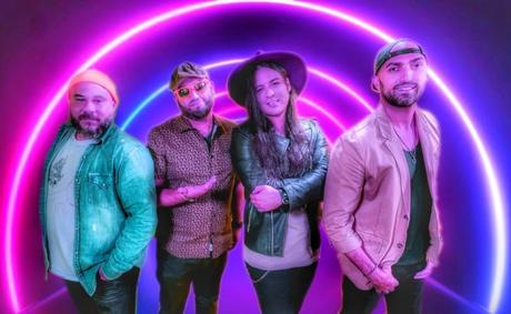 Sonòsfera lanza ‘Danse de trois’, una canción movida, atrevida y sensual