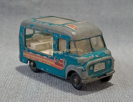 Commer furgoneta para venta de helados de Matchbox del año 1963