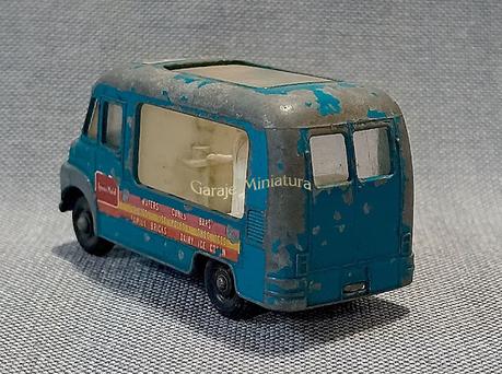 Commer furgoneta para venta de helados de Matchbox del año 1963