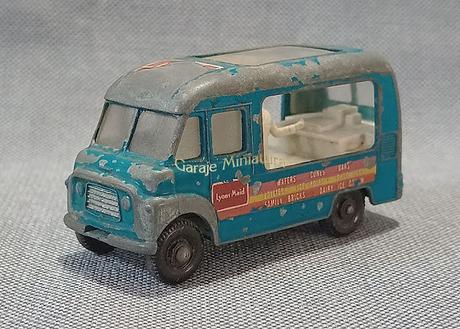 Commer furgoneta para venta de helados de Matchbox del año 1963