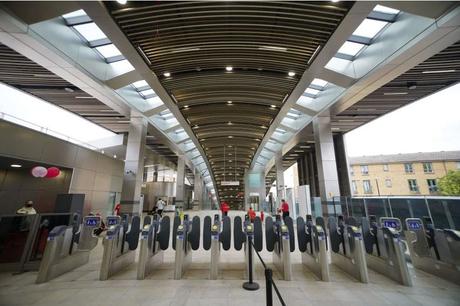 La inauguración del proyecto ferroviario Elizabeth Line en Londres