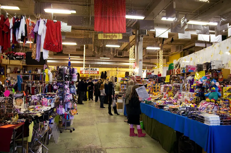 Kolaportið o el mercado de las pulgas de Reykjavík