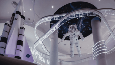 De Argentina llega a Barcelona la nave espacial del helado