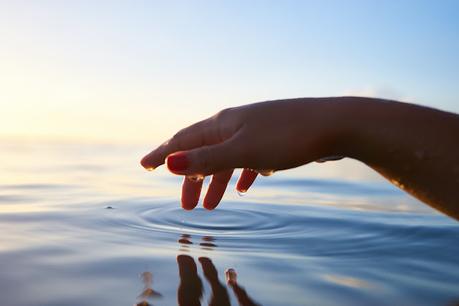 No eres capaz de detectar si el agua está mojada