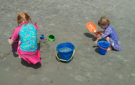 Disfrutar del verano con tu bebés, es posible con precaución!