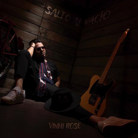 Vinni Rose lanza su primer disco: ‘Salto al vacío’