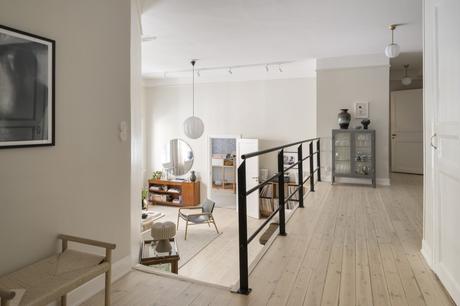 delikatissen scandinavian living room scandi interior salon dos niveles living room stairs interiorismo interior design estilo nórdico escalones en salon escalera en salon diseño salón diseño interiores decoración interiores delikatissen scandinavian living room scandi interior salon dos niveles living room stairs interiorismo interior design estilo nórdico escalones en salon escalera en salon diseño salón diseño interiores decoración interiores