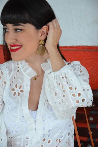 Blusa blanca calada de Shein