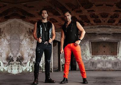 CARAMELOS DE CIANURO: 'TOUR CONTROL'