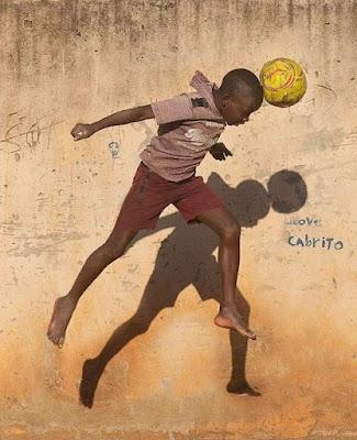 La meritocracia ¿es un mito?... Y las imágenes del emérito.