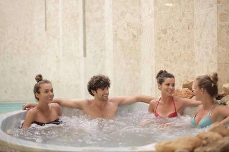 Bomba de aire diseñada para spas y bañeras de hidromasaje con Warmpool Bomba de aire diseñada para spas y bañeras de hidromasaje con Warmpool