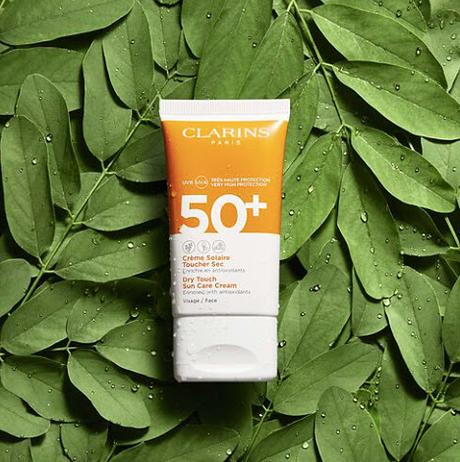 clarins-crema-solar-tacto-seco