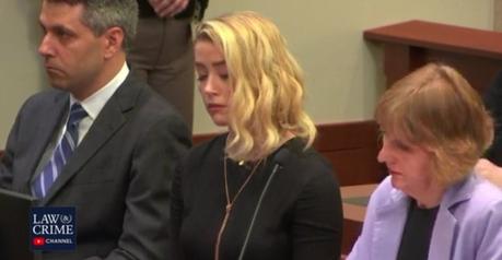 Jhony Depp gana demanda por difamación contra Amber Head