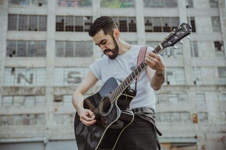 Citadino Express lanza ‘Entre el infierno y la lluvia’, un disco resiliente y perseverante